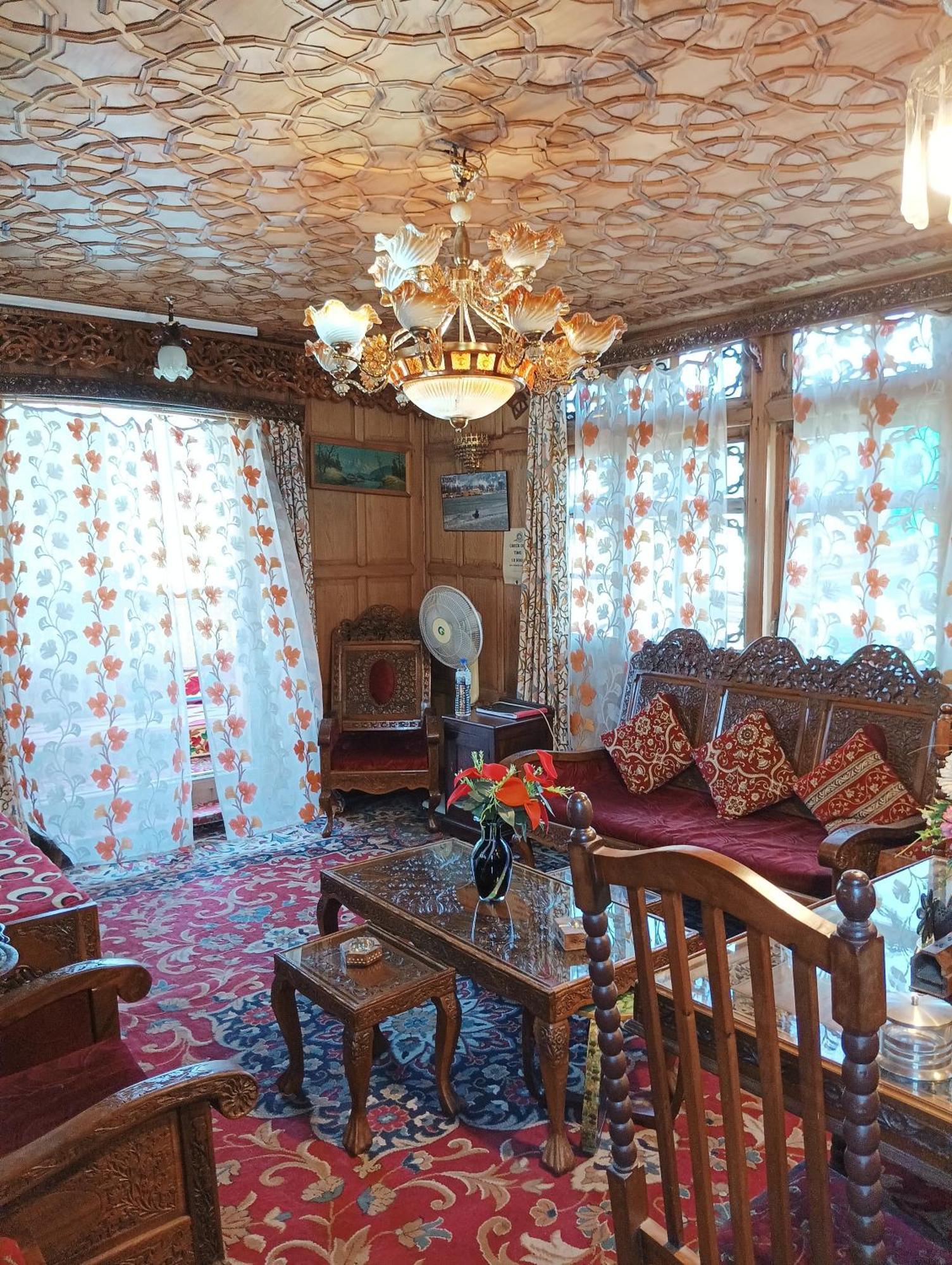 New Minar Group Of Houseboats Hotel Srinagar  Exterior photo