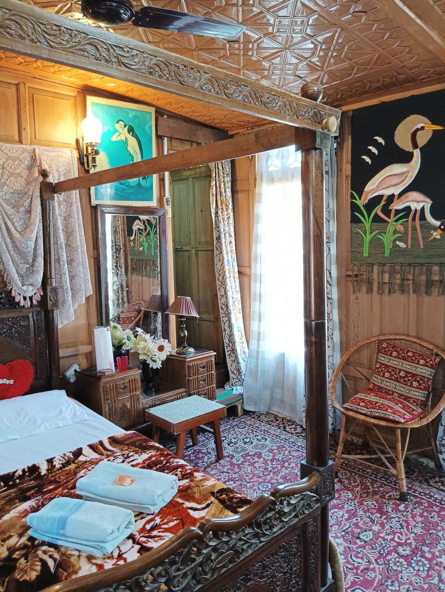New Minar Group Of Houseboats Hotel Srinagar  Exterior photo